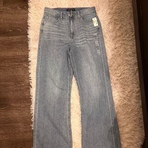 High-Rise Wide Leg Jean Aeropostale